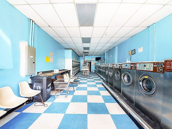 2nd image of 1589 Canarsie Rd