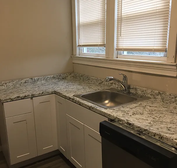 329 Stockton St — Photo 2