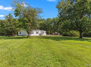160 Wisteria Ln, Troy, MO 63379