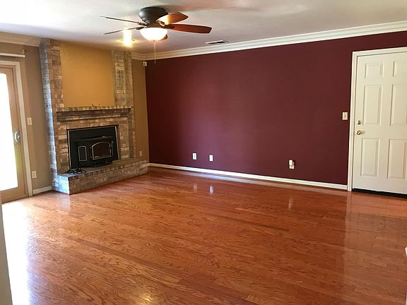 Living Room/Family Room