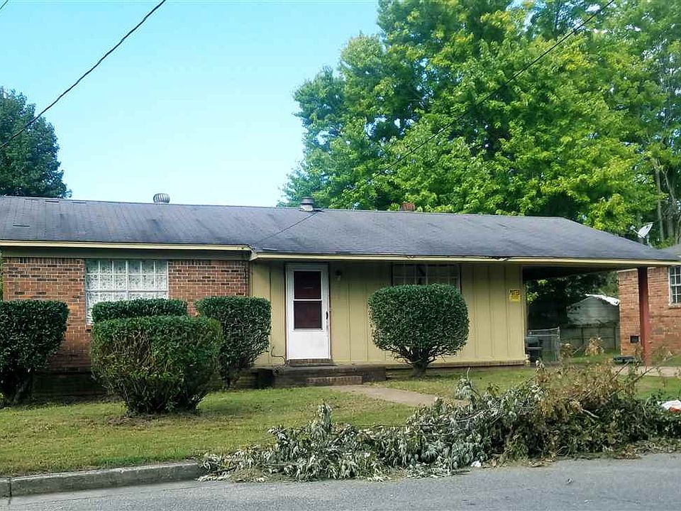 1st image of 315 Pinewood St