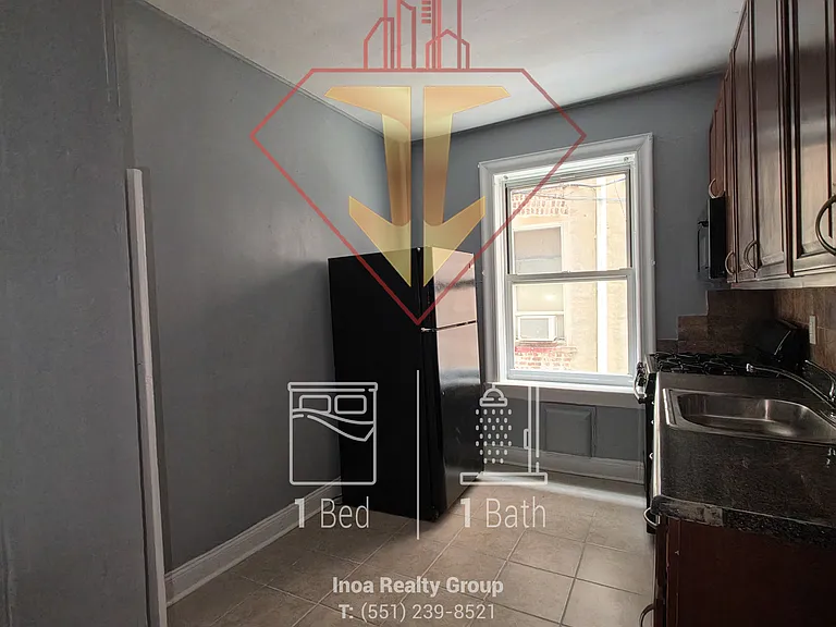 735 Avenue A #2 — Photo 3