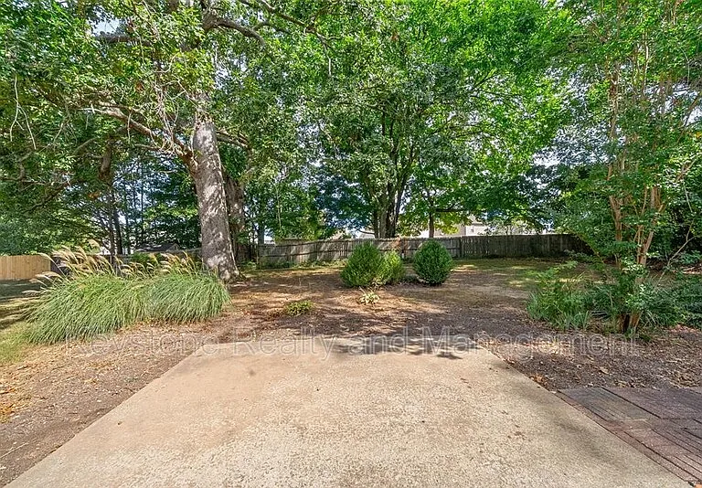 3445 Arvin Dr — Photo 14