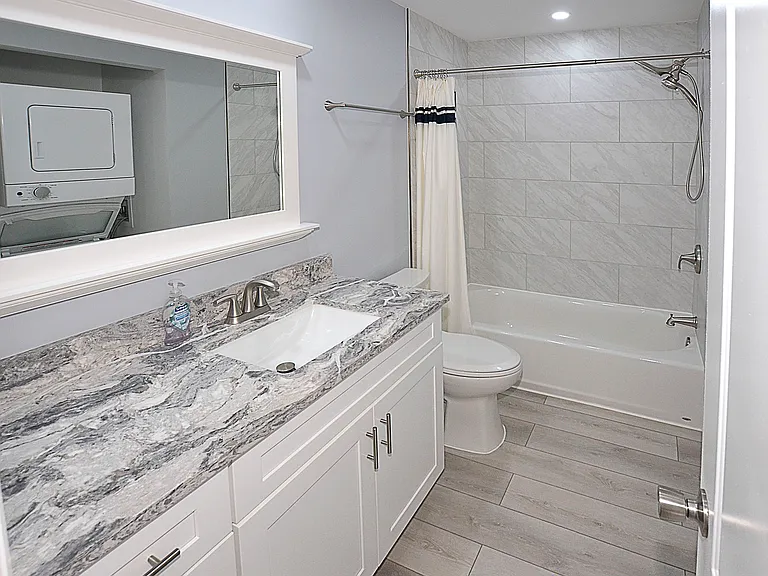 50 Woodland Dr #207 — Photo 23