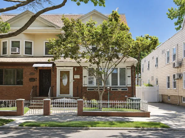 1829 West 10th Street image 1 of 48