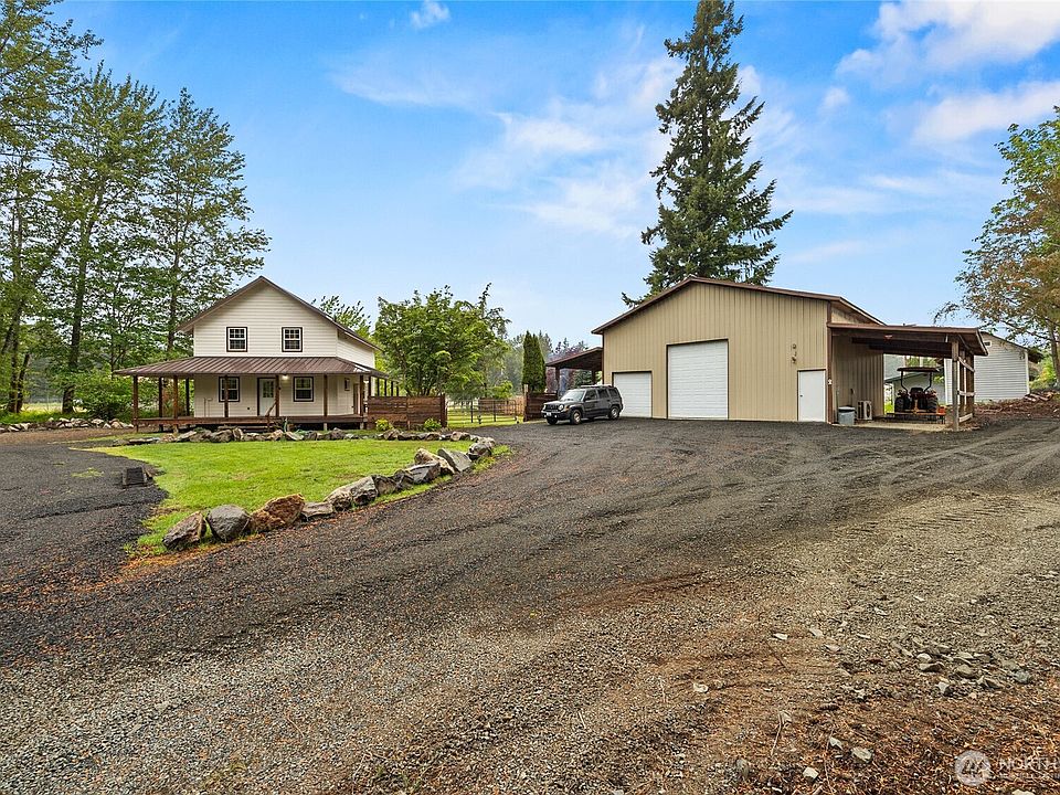 1st image of 126 Tahoma Street W