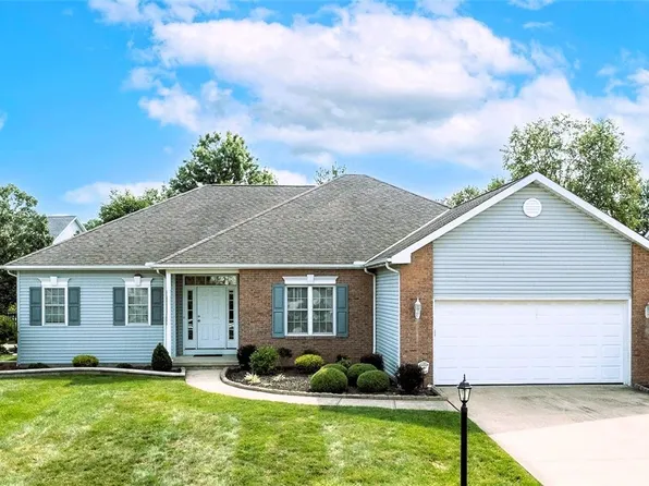 17297 Greenwood Dr, Strongsville, OH 44149