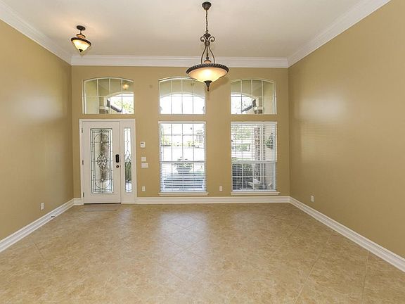 2nd image of 745 Cypress Crossing Trl