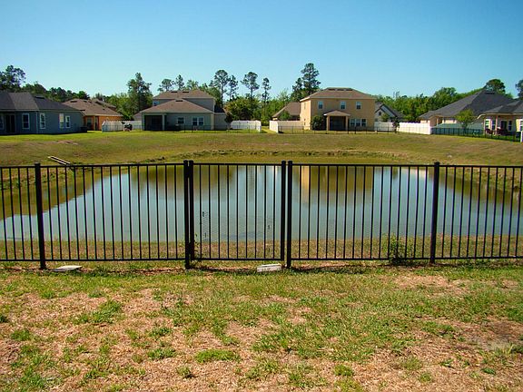 2nd image of 4059 Blackbird Ln