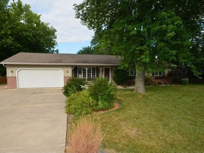 303 Sullivan Cir, Metamora, IL, 61548