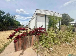 2304 Bobwhite Ct, Clovis, NM 88101