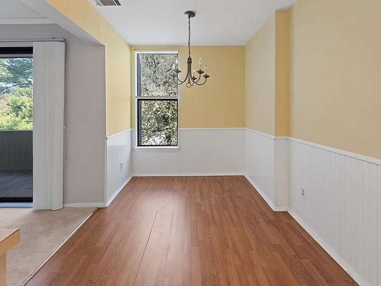 42 Shrewsbury Green Dr #L — Photo 7