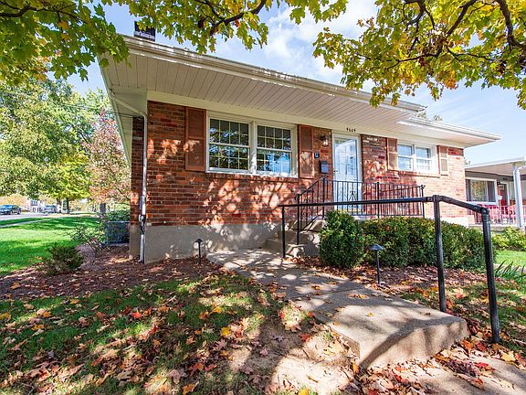 2nd image of 4604 Largo Dr