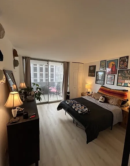 909 Logan St #4B — Photo 6