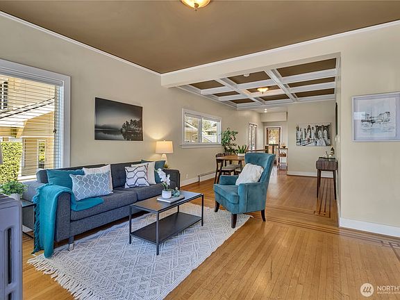 4th image of 2204 3rd Avenue W
