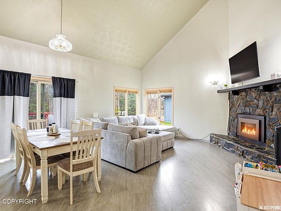 2nd image of 3140 Marathon Cir