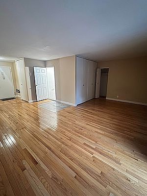 5th image of 83-33 118th St #4A