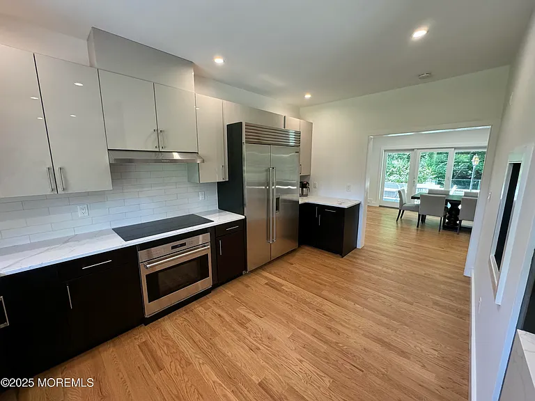 720 Corlies Ave — Photo 5