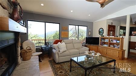 4th image of 9714 St Helena Drive