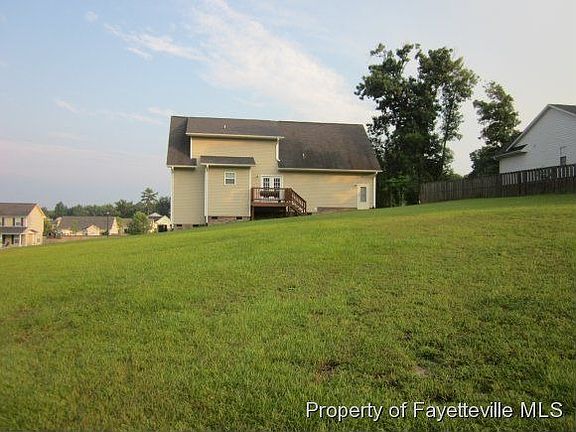 2nd image of 140 Sycamore Ln