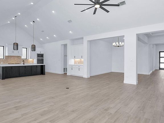 4th image of 15814 Mossy Juniper Ln