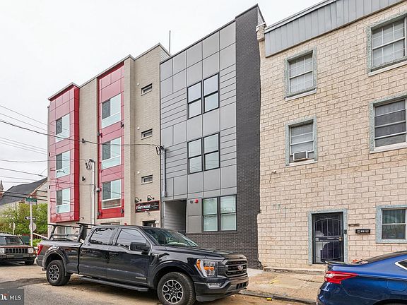 2nd image of 417 W Cumberland St