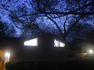 2404 Trailside Dr, Austin, TX 78704