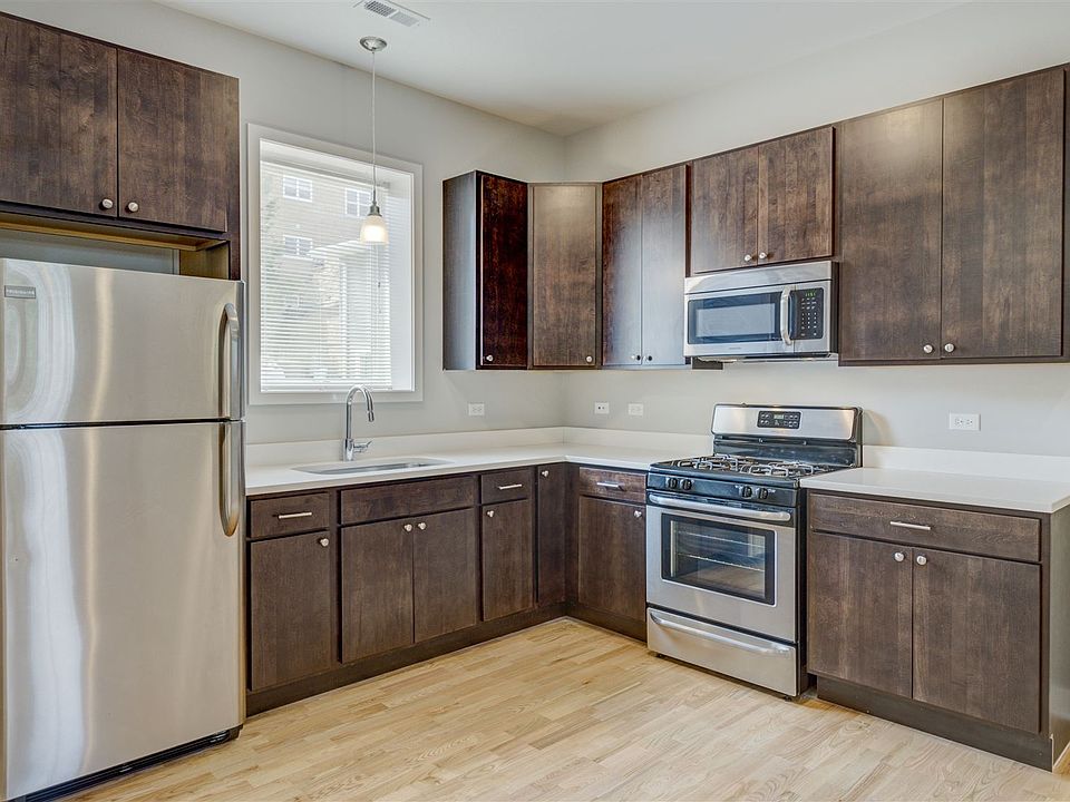 Clark Photo - Kitchen