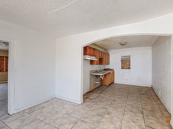 4th image of 506 Santa Fe Ave SE