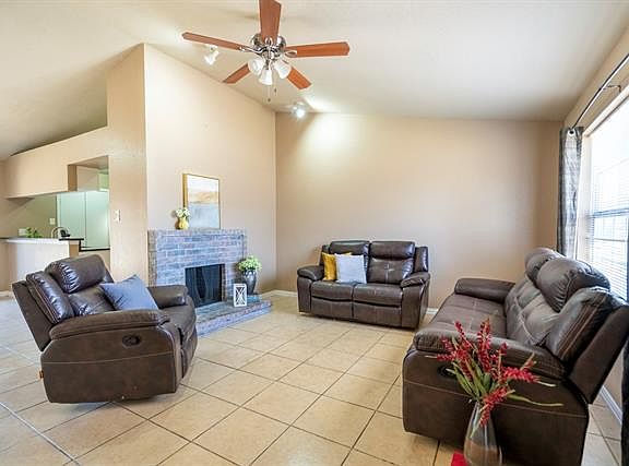 5th image of 7932 Colfax Ln