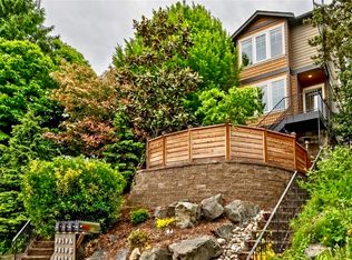 3217 21st Ave W UNIT B, Seattle, WA 98199