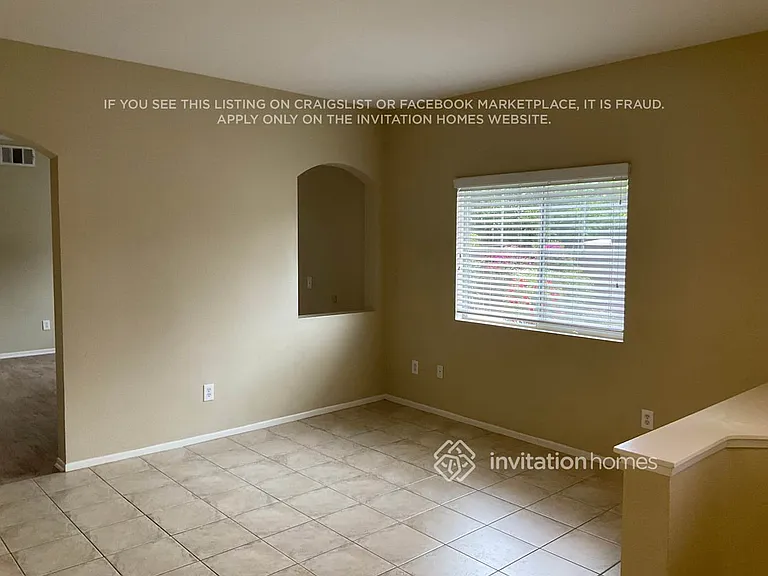 26186 Lawrence Union Dr — Photo 6