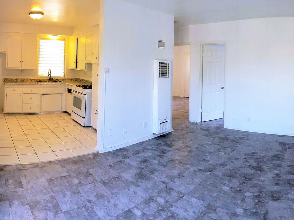 1st image of 1546 S Gramercy Pl APT 4