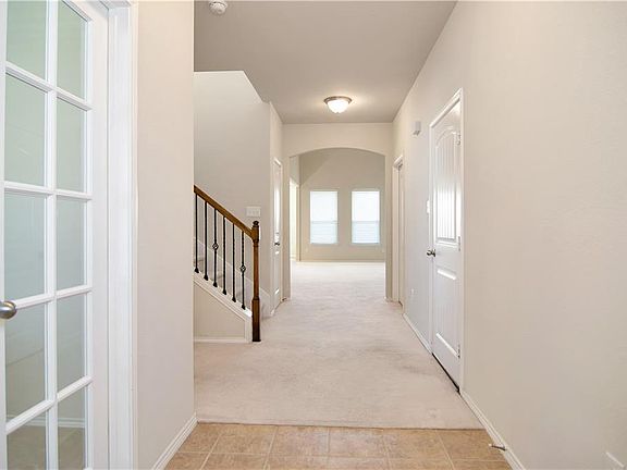 4th image of 2216 Juarez Dr