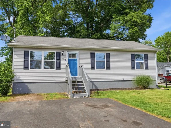 532 Western Ave, Bristol, PA 19007