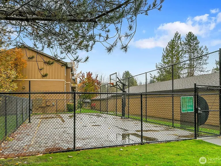 18930 Bothell Everett Hwy #F305 — Photo 18