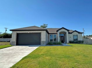 203 Lasso Loop, Lorena, TX 76655