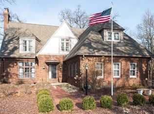 1258 Miami Rd, Benton Harbor, MI 49022