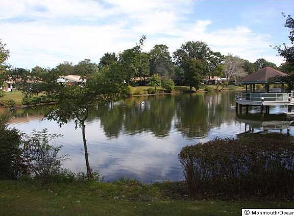 5th image of 967 Argyll Circle #A