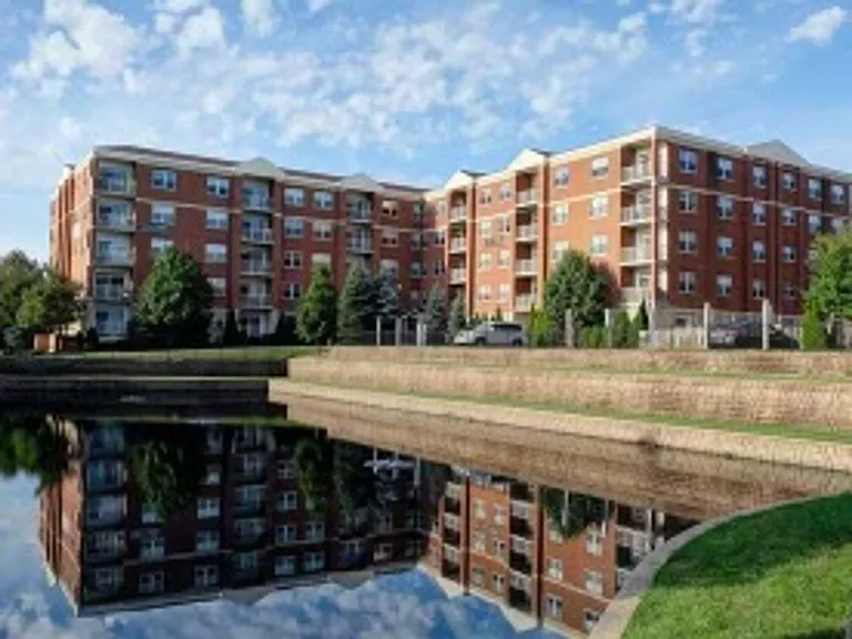 2 Itasca Place — Photo 11