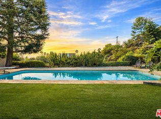 7230 Outpost Cove Dr, Los Angeles, CA 90068