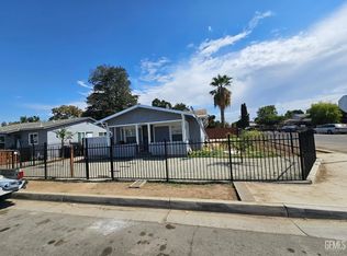 2800 Q St, Bakersfield, CA 93301