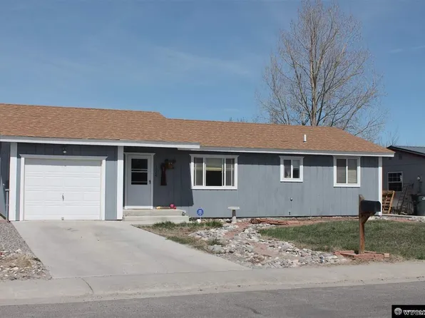 1028 W Monroe Ave, Riverton, WY 82501