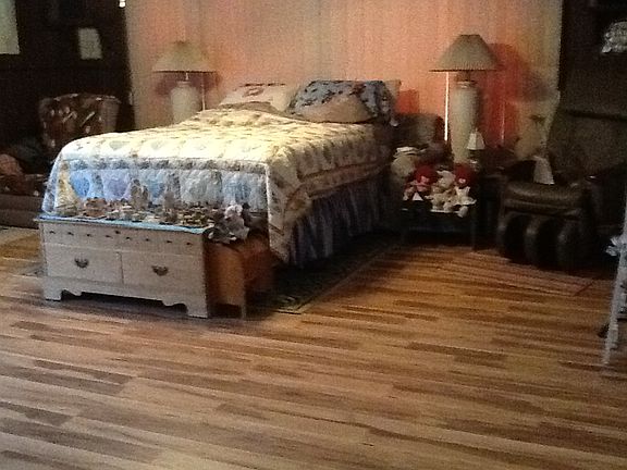 Master bedroom 20x20