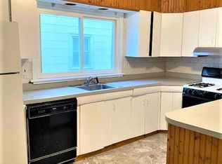 13-15 Rosebank Ave, Providence, RI 02908