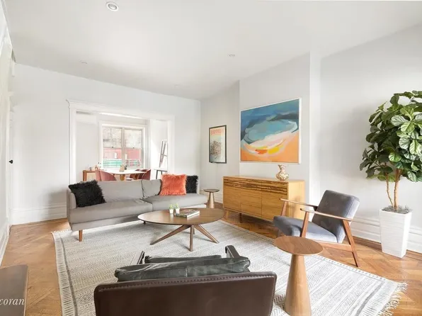 516 68th St, Brooklyn, NY 11220