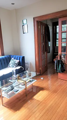 Rented by RBM Brokerage | media 15