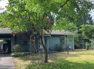 18539 Densmore Ave N, Seattle, WA