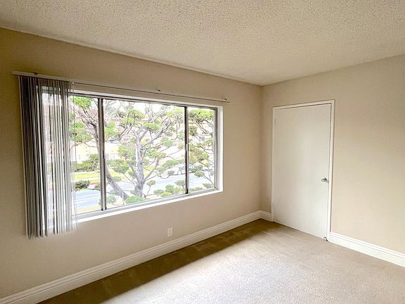 3rd image of 721 Cordova St APT 3