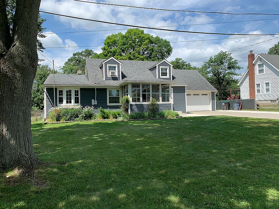 31718 Woodburn, Rockwood Mi.